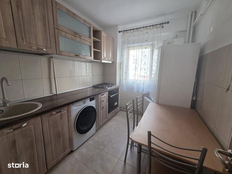 Apartament cu 2 camere decomandat în Alexandru cel Bun