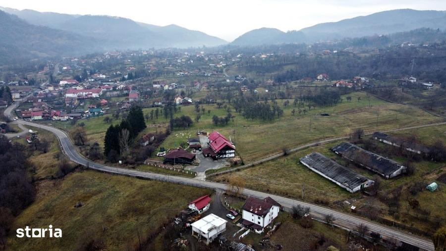 Teren de 8574 mp, în Corbeni
