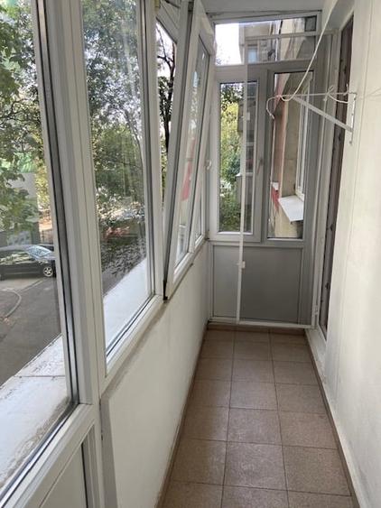 Apartament cu 2 camere semidecomandat în Domenii