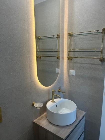Apartament cu 2 camere, mobilat în Central
