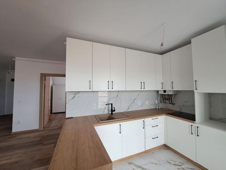 Apartament cu 2 camere decomandat în Sud