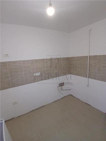 Apartament cu 2 camere decomandat în Dâmbovița