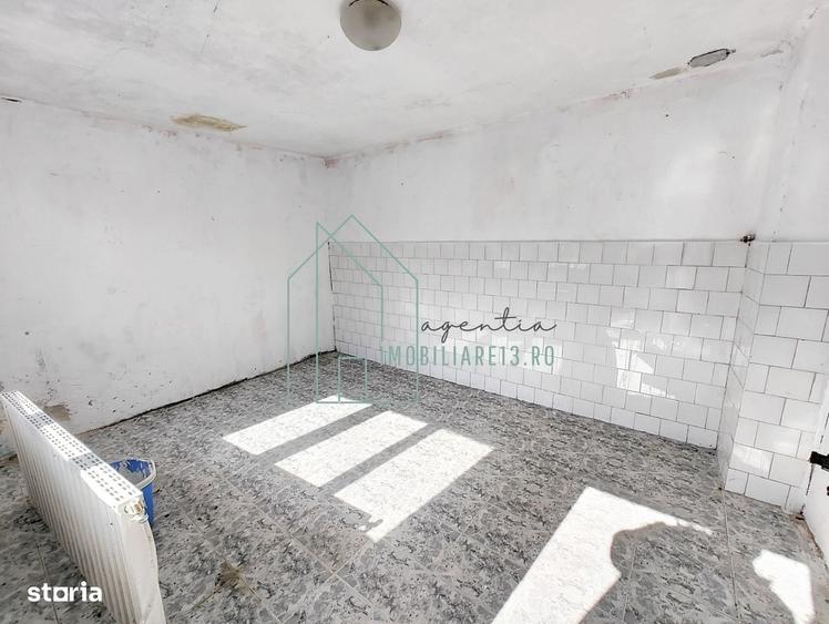 Casă cu 3 camere în Central