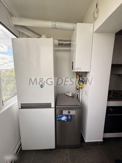 Apartament cu 2 camere decomandat în Aradului