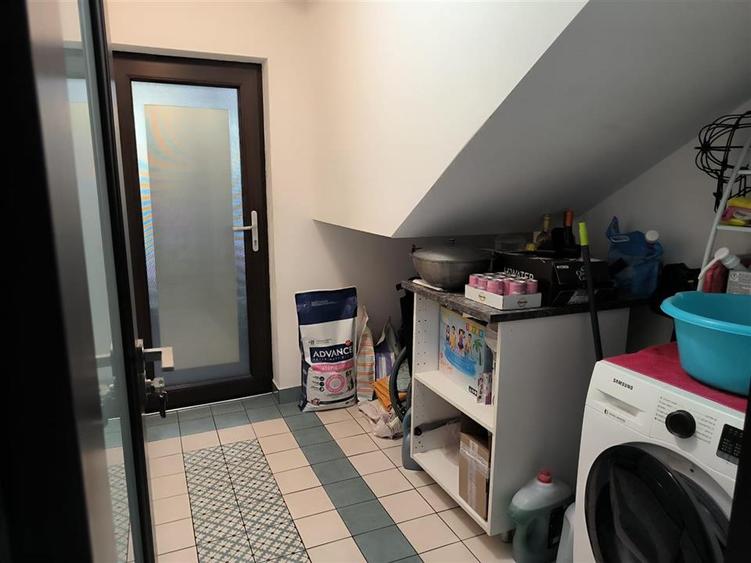 Casă cu 4 camere cu Canalizare în Ciorogârla