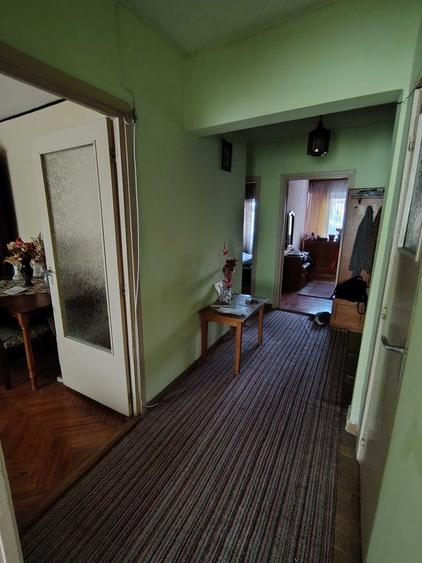 Apartament cu 3 camere decomandat în Nord