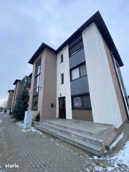 Apartament cu 2 camere semidecomandat în Ștefănești
