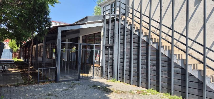 Spațiu comercial, de 302 mp, în Central