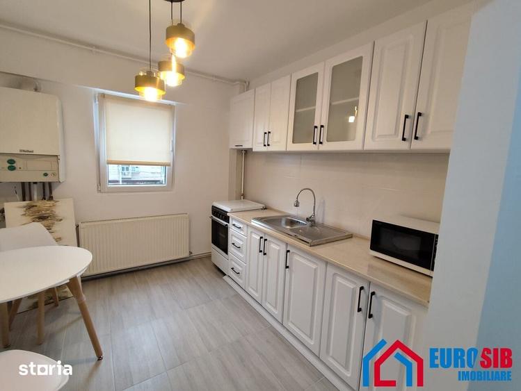 Apartament cu 2 camere decomandat în Ștrand