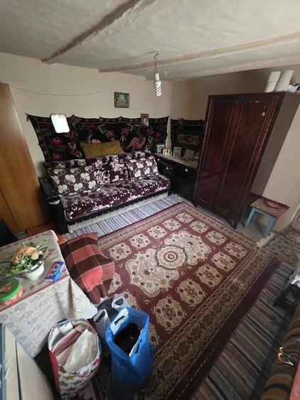 Casă cu 3 camere cu Teren 1243 Mp în Istria