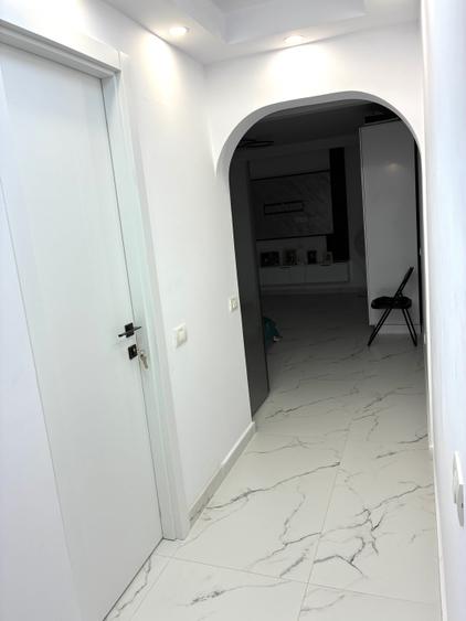 Apartament cu 2 camere semidecomandat în Ultracentral