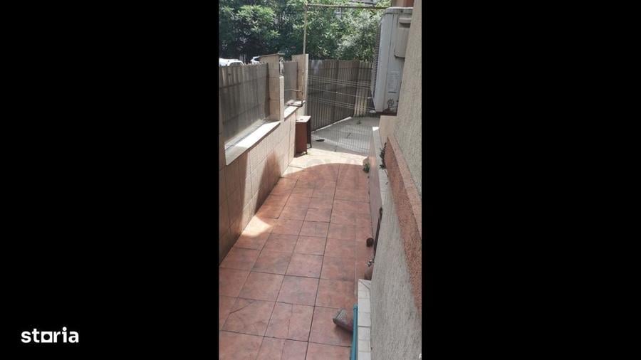 Casă cu 4 camere decomandat cu Teren 200 Mp în Unirii