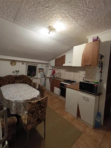 Apartament cu 3 camere decomandat în Șagului
