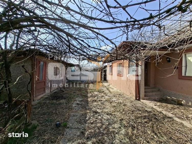 Teren de 1257 mp, în Brazi