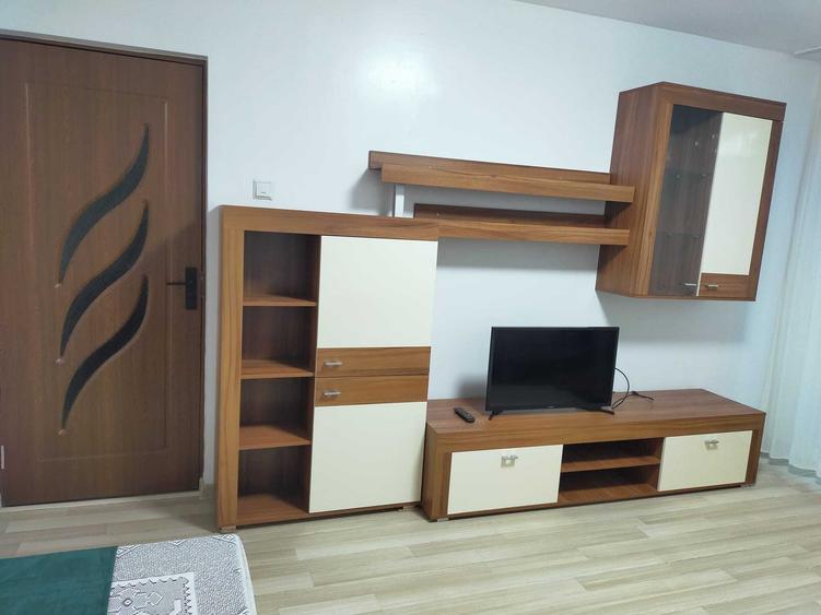 Apartament cu 2 camere decomandat în Giurgiului