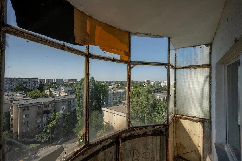 Garsoniera - decomandata - Lujerului - Teatrul Masca - 12