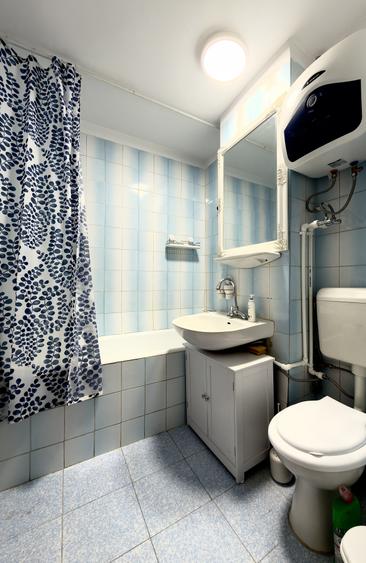 Apartament cu 3 camere decomandat, mobilat în Grădina Icoanei