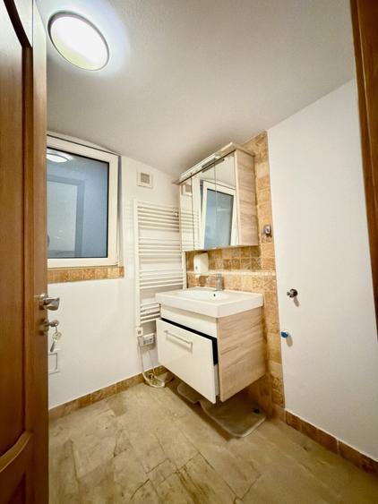 Apartament cu 6 camere decomandat, mobilat în Iosefin