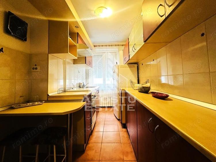 Apartament cu 2 camere semidecomandat, mobilat în Podgoria