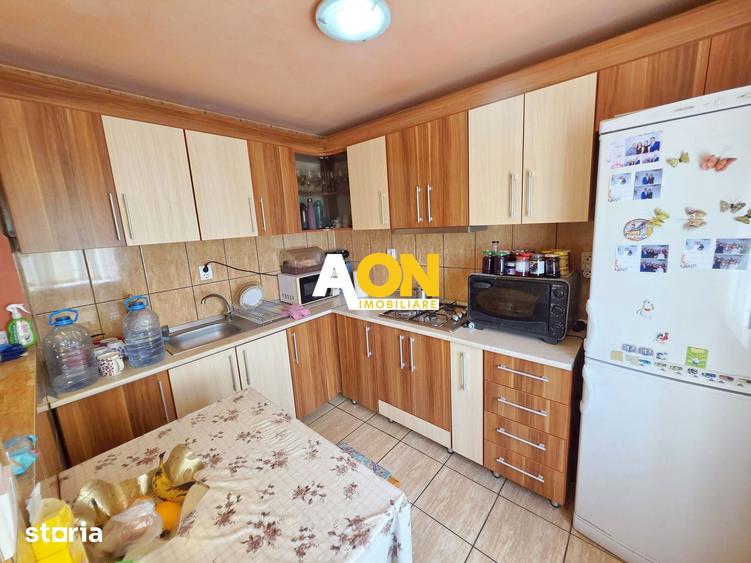 Apartament cu 3 camere în Gura Sohodol