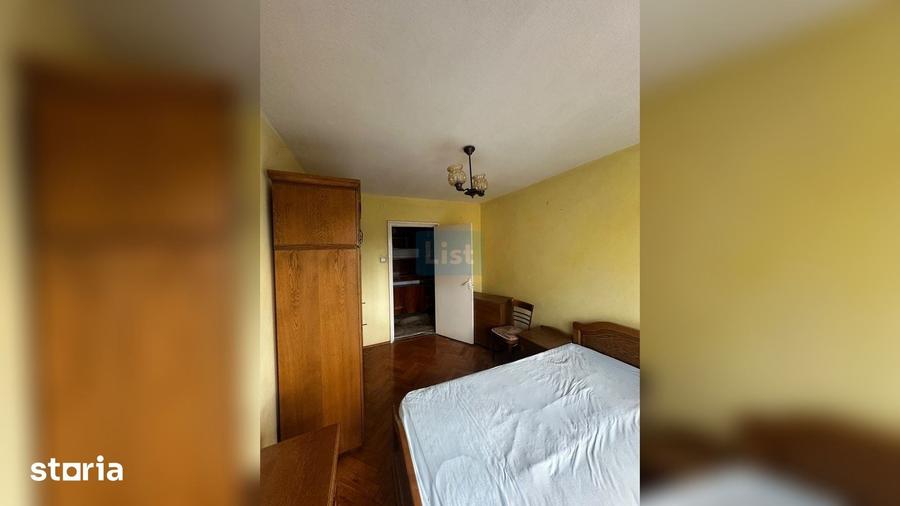 Apartament cu 3 camere semidecomandat în Central