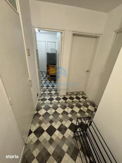 Apartament cu 2 camere, mobilat în Cantemir