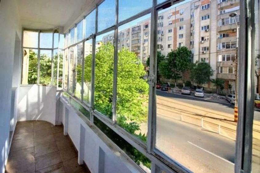 Apartament cu 2 camere decomandat, mobilat în Calea Călărașilor