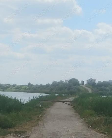 Teren de 10 mp, în Ograda