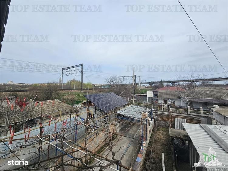 Casă cu 4 camere cu Teren 280 Mp în Central
