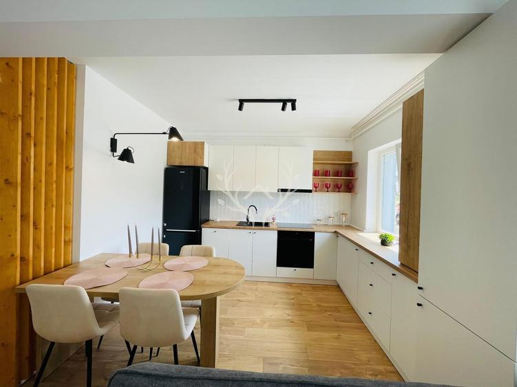 Apartament cu 2 camere semidecomandat, mobilat în Florești
