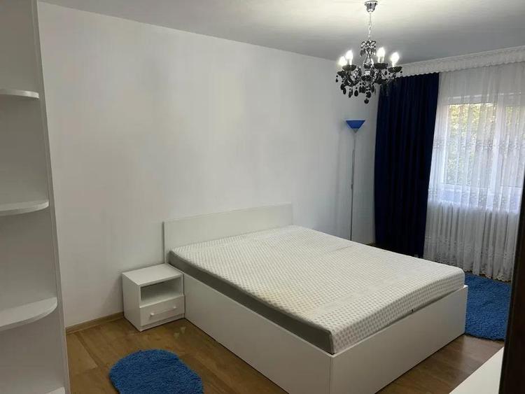 Apartament cu 2 camere decomandat, mobilat în Alexandru cel Bun