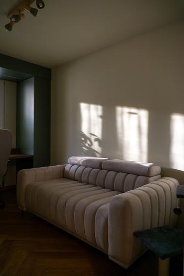 Apartament cu 4 camere decomandat, mobilat în Crângași