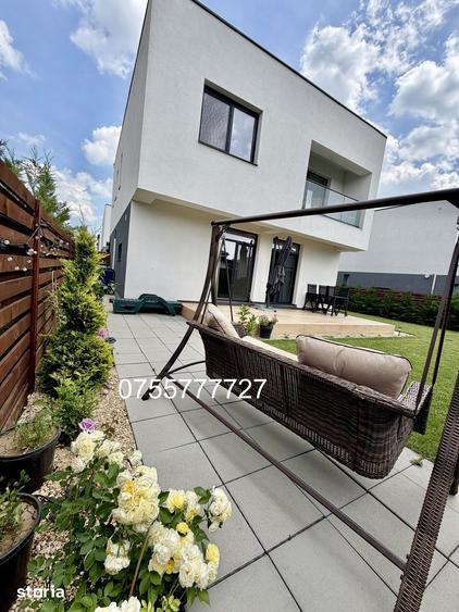 Casă cu 4 camere cu Teren 360 Mp în Tunari