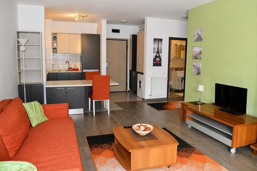 Apartament cu 2 camere semidecomandat, mobilat în Mănăștur