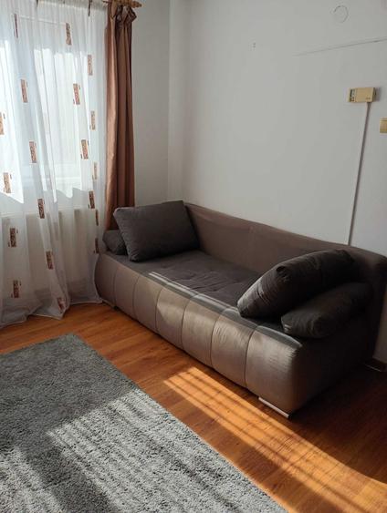 Apartament cu 2 camere nedecomandat în Central