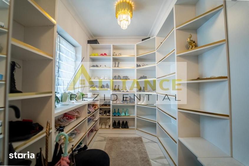 Apartament cu 7 camere în Central