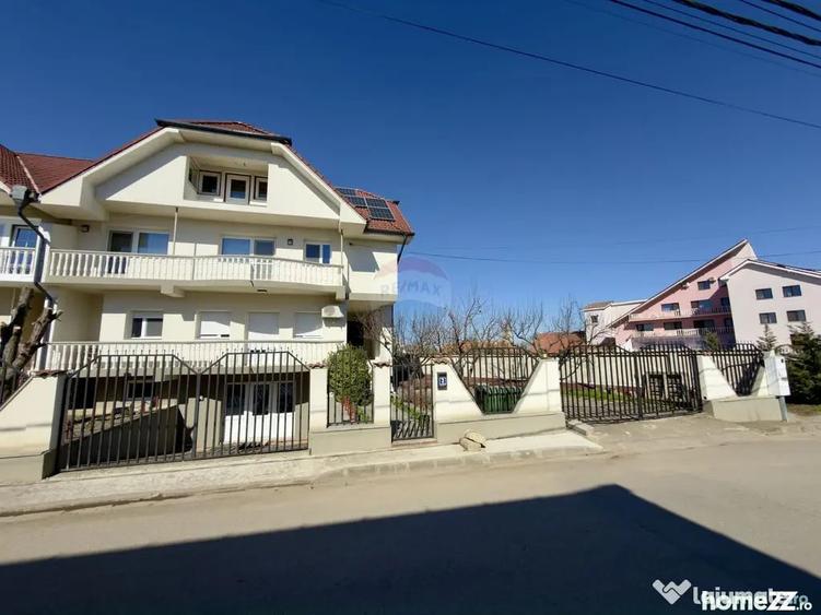 Casă cu 4 camere cu Teren 506 Mp în Sânmartin