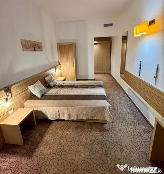 Apartament cu 3 camere semidecomandat în Vitan