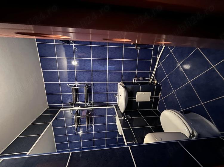 Apartament cu 4 camere decomandat în Central