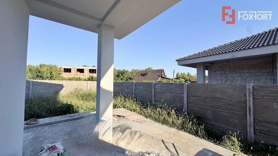 Duplex cu 3 camere cu Teren 250 Mp în Albina