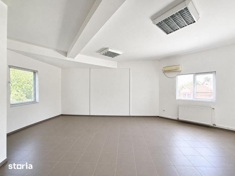 Spațiu comercial, de 180 mp, în Florești
