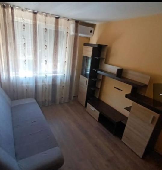 Apartament cu 2 camere semidecomandat în Tomis III