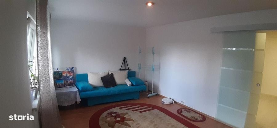 Vindem 2 camere Scriitorilor, parter cu balcon 68 mp. - 6