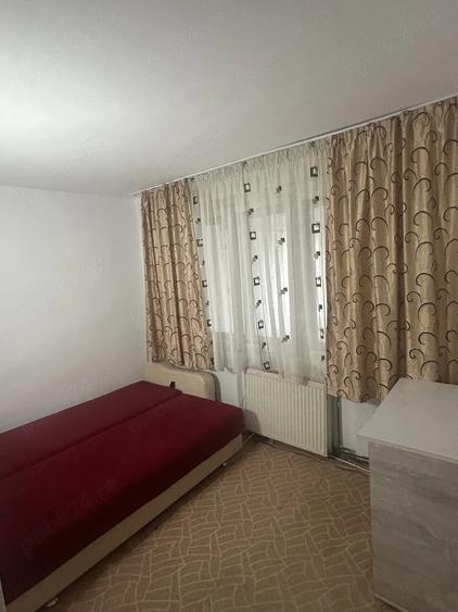 Apartament cu 2 camere decomandat în Sud