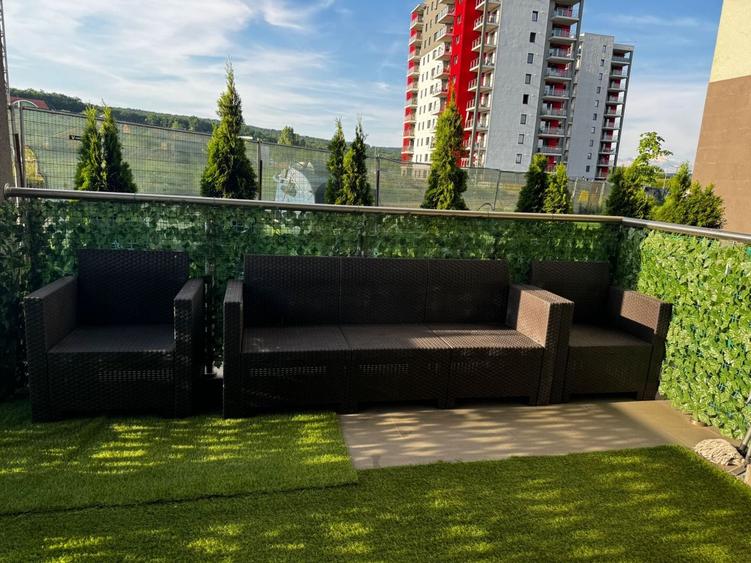 Apartament cu 2 camere decomandat, mobilat în Tudor