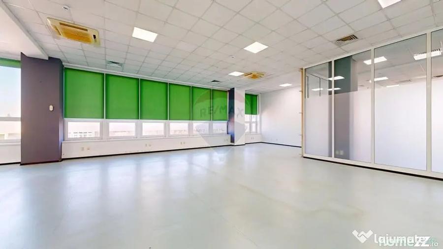 Spațiu comercial, de 513 mp, în Centrul Civic