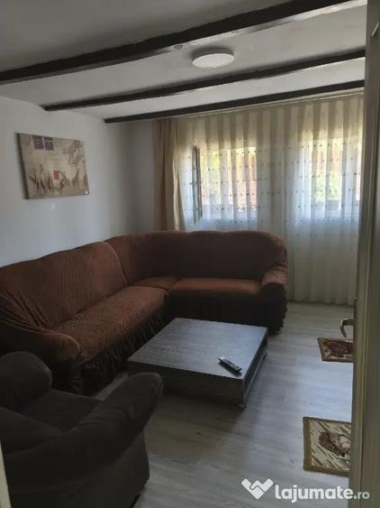 Casă cu 3 camere în Uileacu de Munte