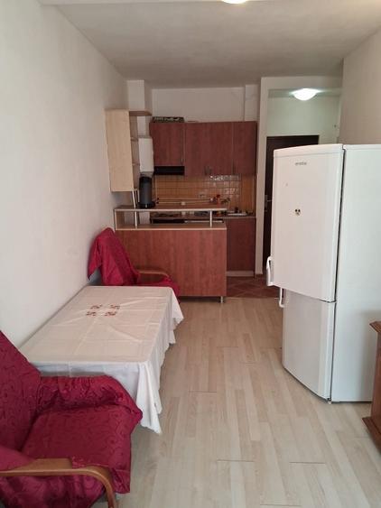 Apartament cu 2 camere semidecomandat în UTA