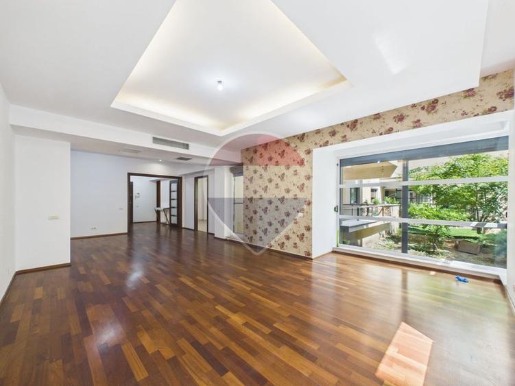 Apartament cu 3 camere decomandat, mobilat în Șoseaua Nordului