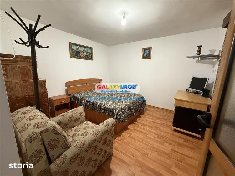Casă cu 5 camere cu Teren 1307 Mp în Ariceștii Rahtivani